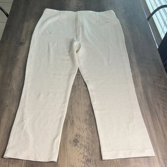 Elegant Cream Straight Leg Waffle Weave Women's Pants - Picture 4 of 4